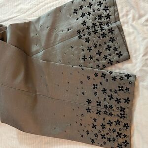 Ann Taylor Gray 100% Silk Cropped Pants with Black Floral Design